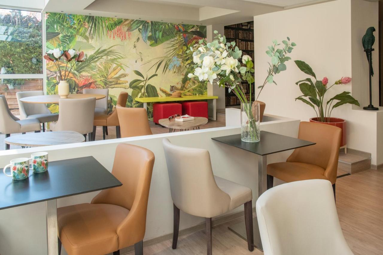 ibis Styles Beaulieu sur Mer Exterior foto